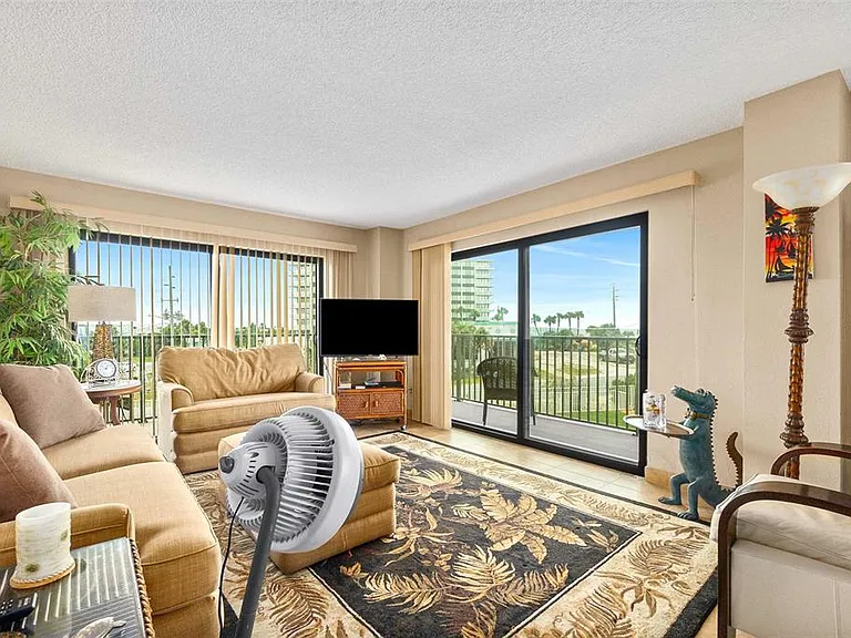 3600 S Ocean Shore Blvd #211 — Photo 2