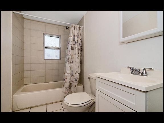 4th image of 26 Midland Ln #Whole