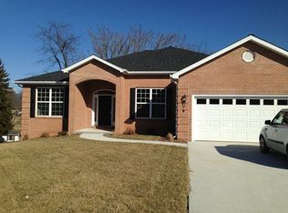 80 Rachel Dr, Penn Laird, VA 22846