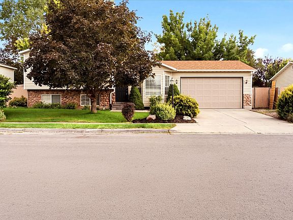 2nd image of 2263 W 1750th St N
