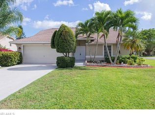 841 Belville Blvd, Naples, FL 34104