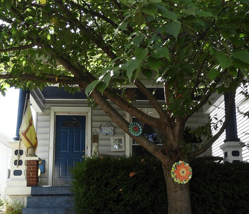 1st image of 1024 Sylvia St