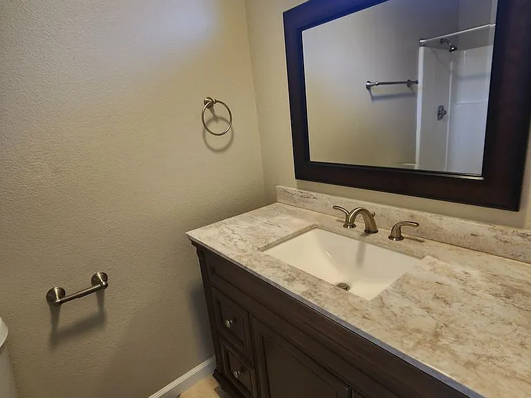 1744 Longbranch Ave — Photo 18