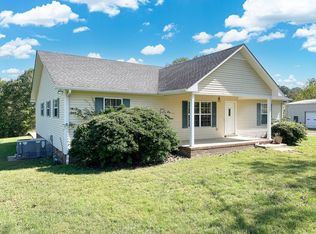 1235 Yell Rd, Lewisburg, TN 37091