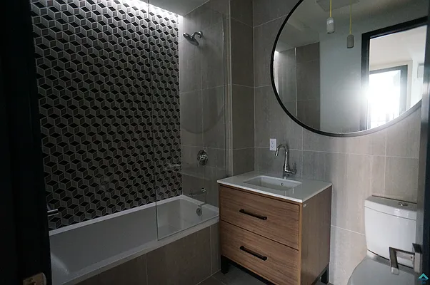 Rented by EXR | media 16