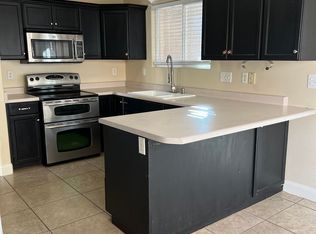 1058 S Red River Rd, Washington, UT 84780