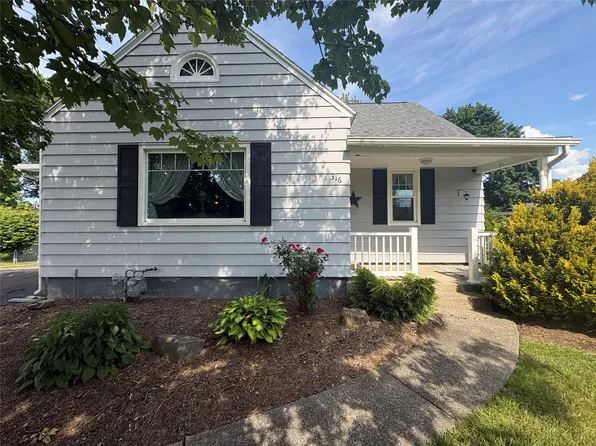 316 2nd Ave, Vestal, NY 13850