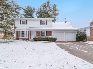 215 Country Club Blvd, Battle Creek, MI 49015