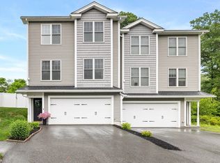 4 Burncoat Hts, Worcester, MA 01606