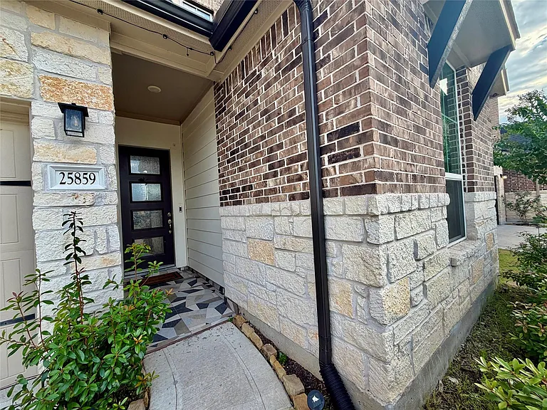 25859 Rippey Glen Dr — Photo 5