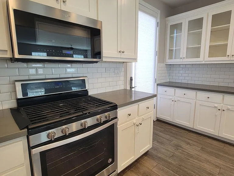 1829 Kelly Pl — Photo 11