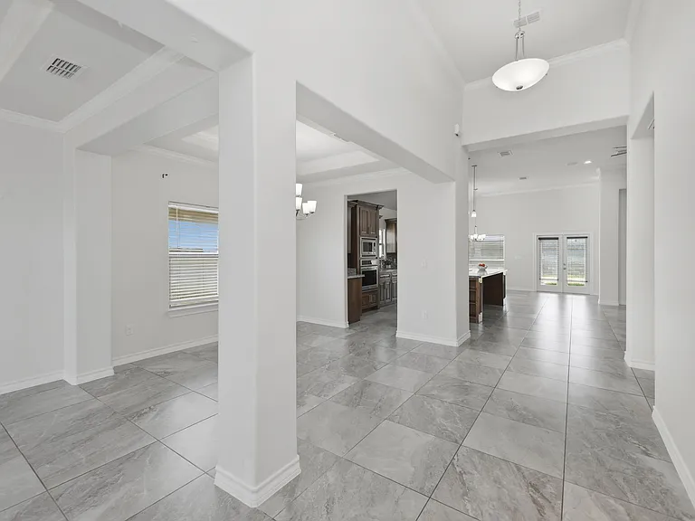 7225 Sylvia Plath Dr — Photo 3