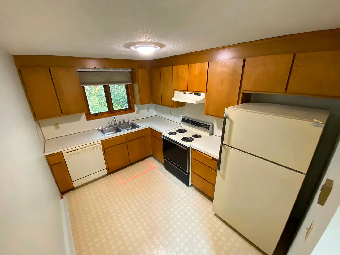 Plainville Commons Condo — Photo 4