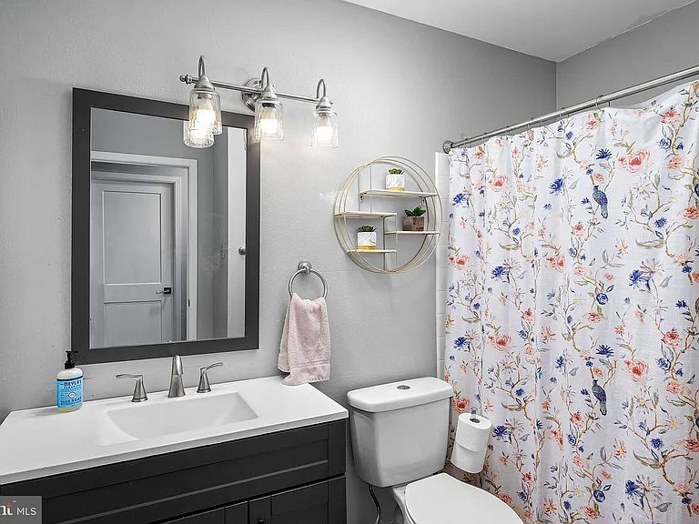 3710 Ivy Hill Ln — Photo 19