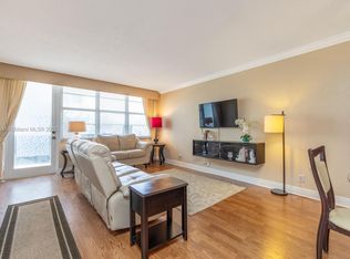3725 S Ocean Dr APT 422, Hollywood, FL 33019