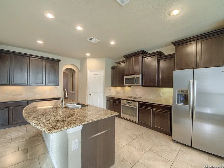 714 Raceland Rd — Photo 13