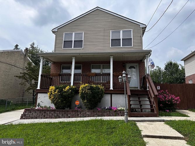 1st image of 1259 N 29th St