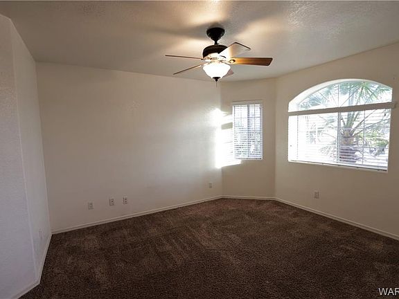 4th image of 1773 E Calle Agrada Dr
