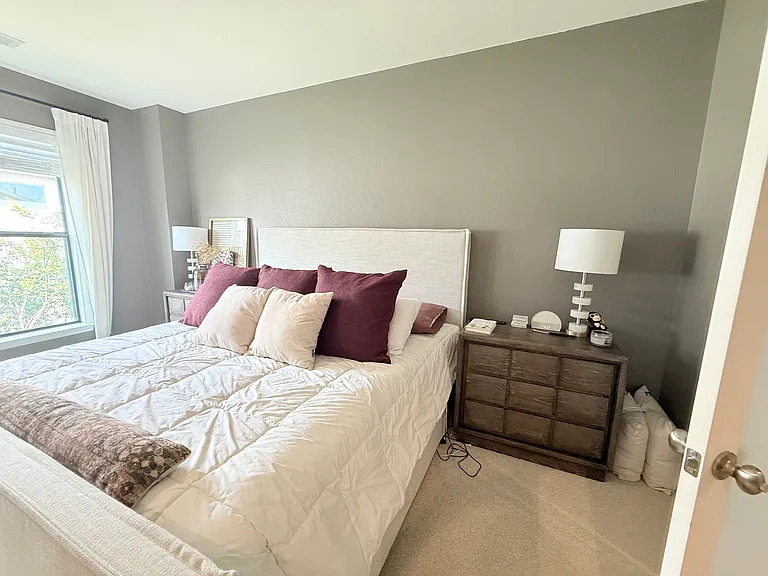 4230 Travis St #8 — Photo 31
