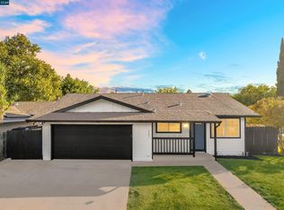 1301 Marshall Rd, Vacaville, CA 95687