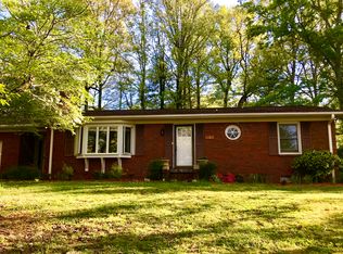 355 Sycamore Dr, Arden, NC 28704