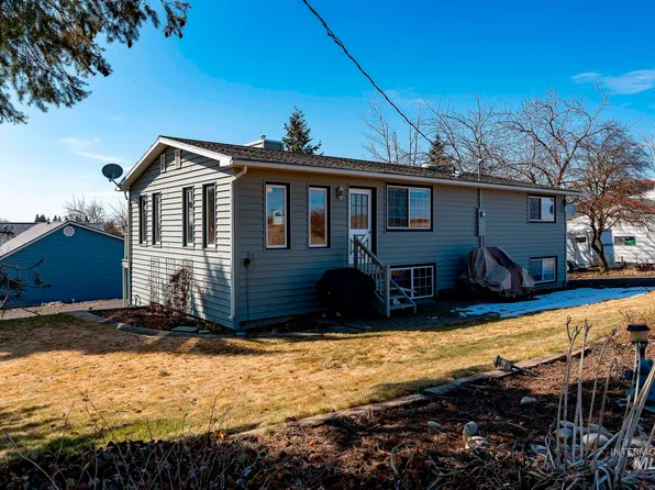 651 N Jackson St, Genesee, ID 83832