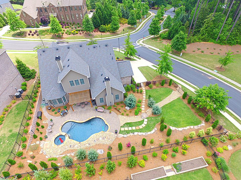 1st image of 202 Big Rock Way