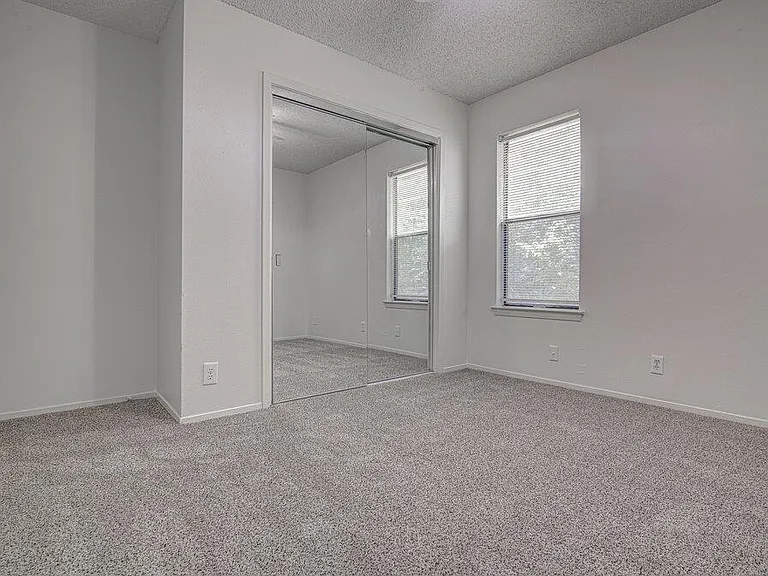 3560 Ranch Road 2222 — Photo 18