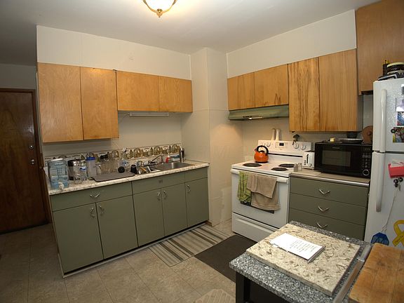 2nd image of 9257 Lancaster Rd SW