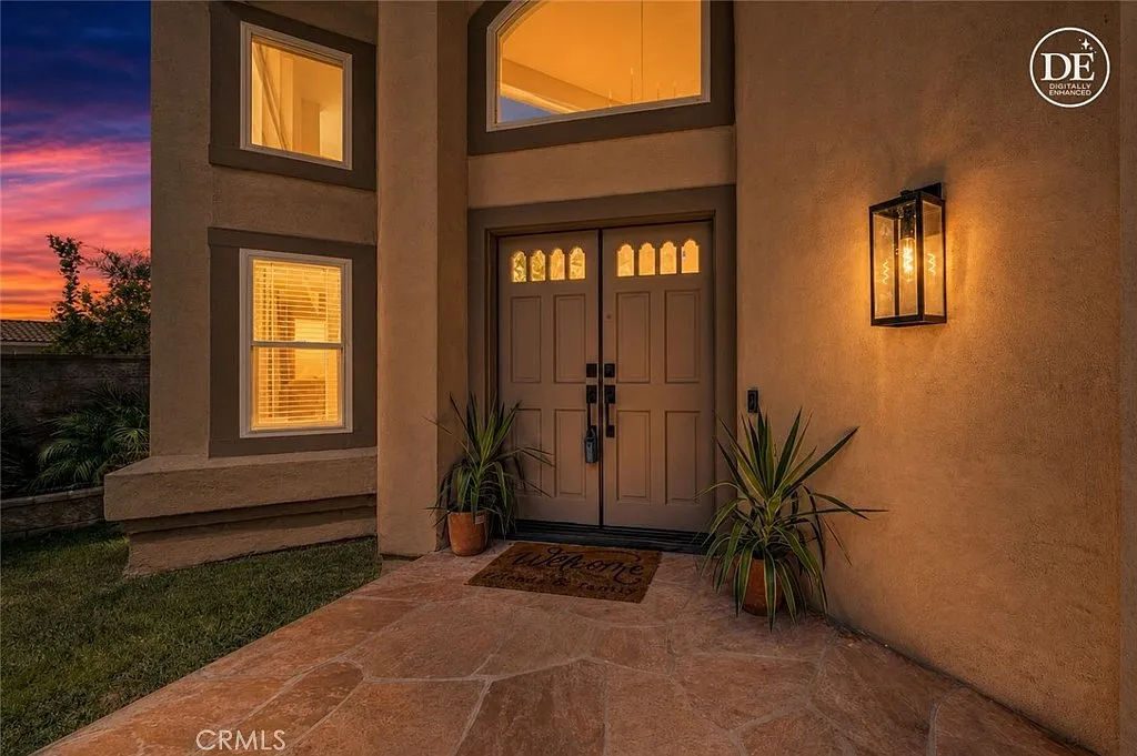 4 bed, 2.5 bath, 2503 sqft, $6,500 — Photo 3
