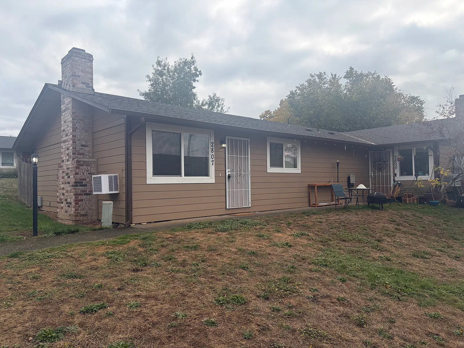 2 bed, 950 sqft, $1,600 — Photo 1