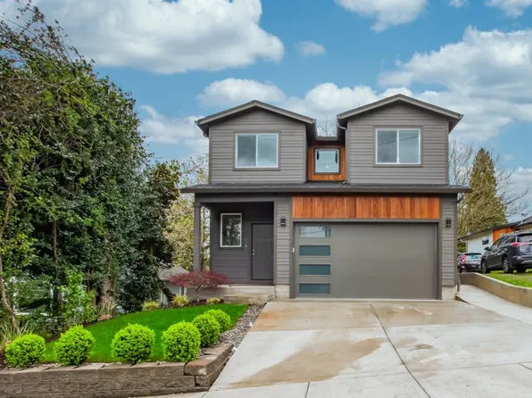 212 NW 18th Ave, Camas, WA 98607