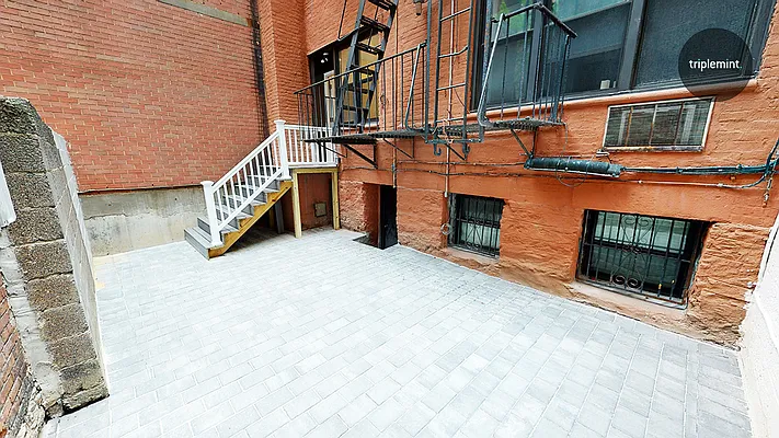 Rented by Triplemint | media 23