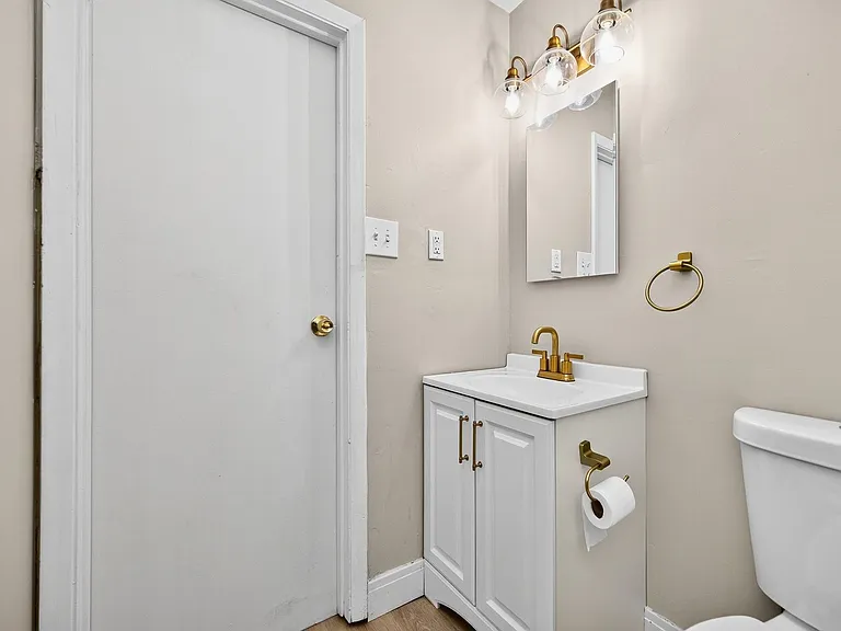 2148 Saint James Ave #2154 — Photo 9