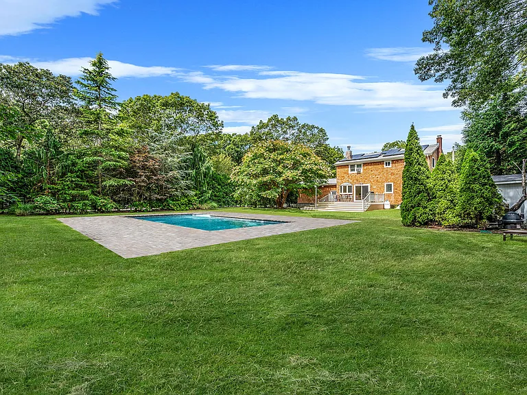19 Pine Tree Ln — Photo 27
