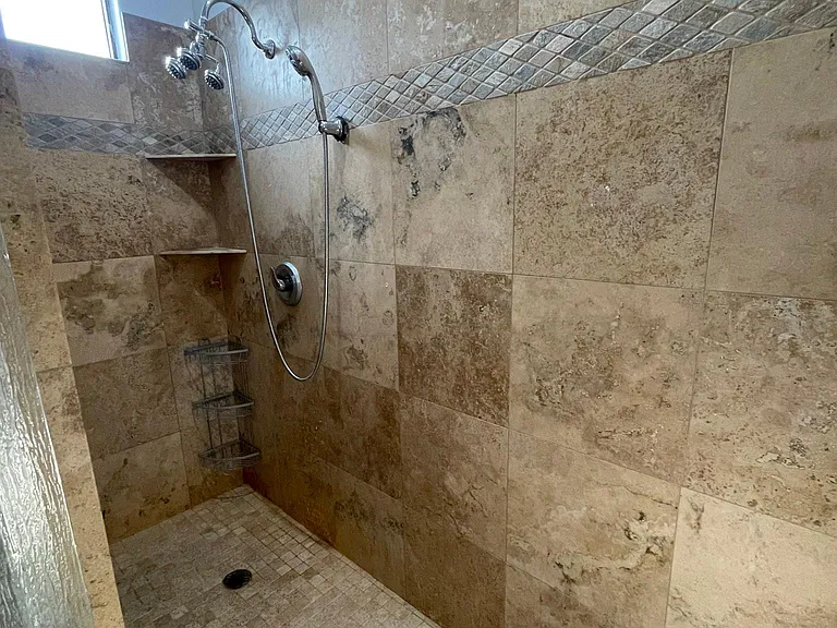 128 W Milada Dr — Photo 8