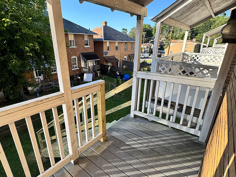 2808 Kenilworth St — Photo 10