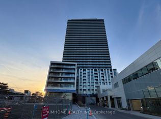 5858 Yonge St #510, Toronto, ON M2M 3T3