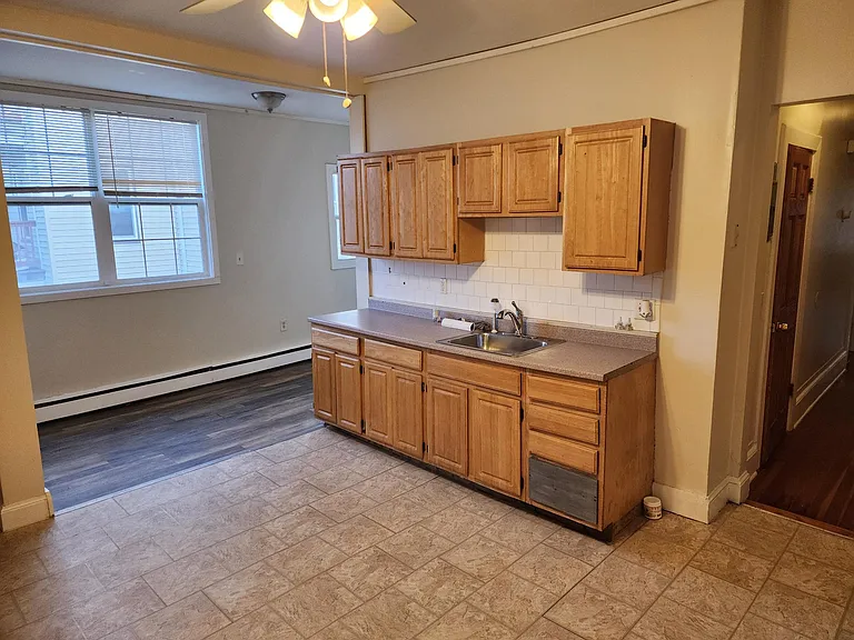 Fernboro St — Photo 1