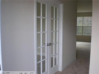 4th image of 2003 Briar Run Dr