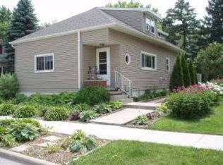 316 E Walnut St, Seymour, WI 54165