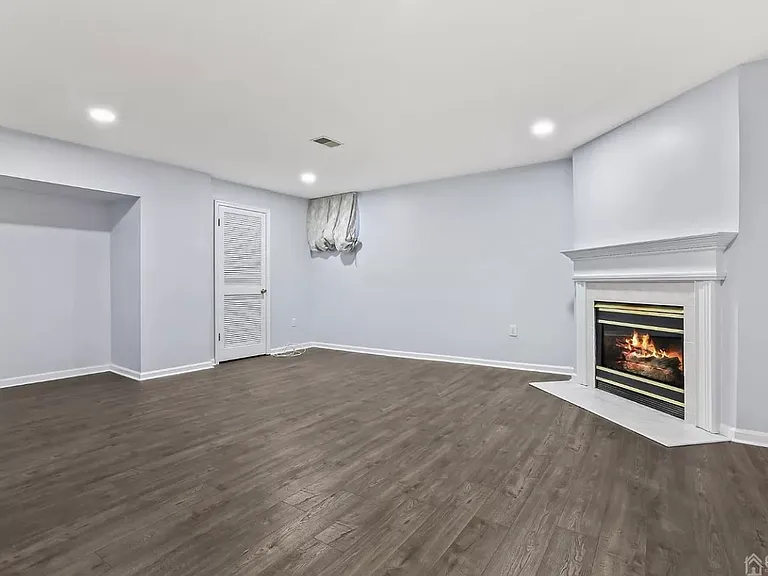 12 Donamar Ln — Photo 6