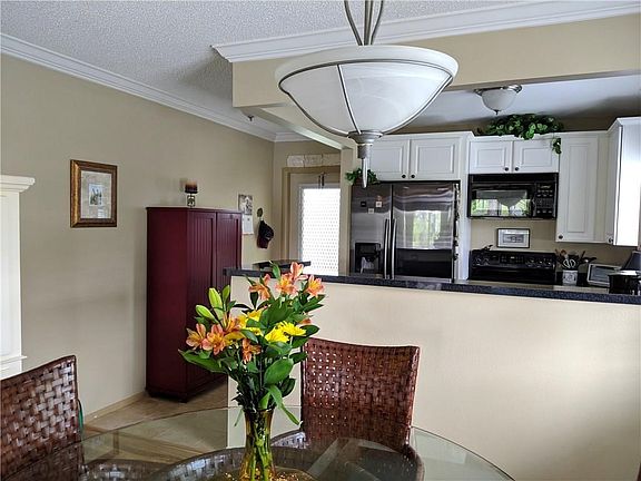 4th image of 1225 NW 21st St #5-515