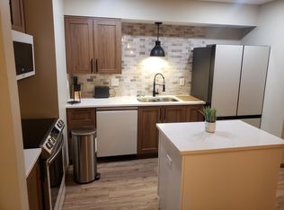 2946 Highcrest Rd N APT 3, Saint Paul, MN 55113