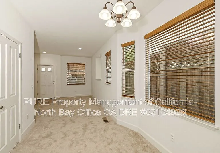 34 Randall Ln #A — Photo 8