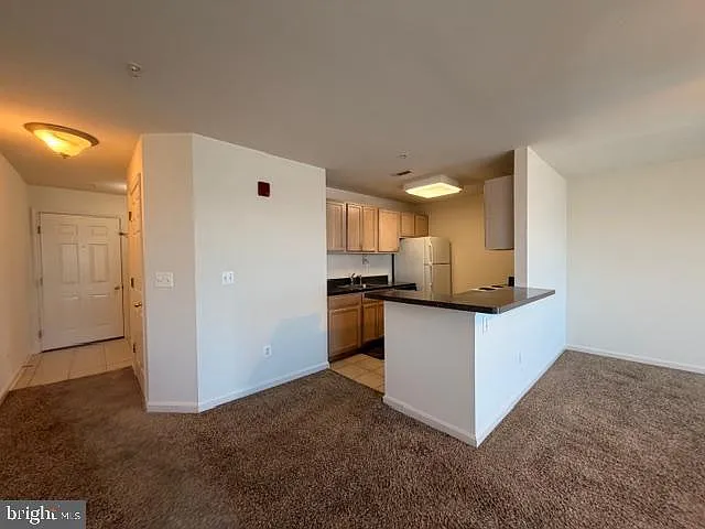 9000 Bay Ave #206 — Photo 10