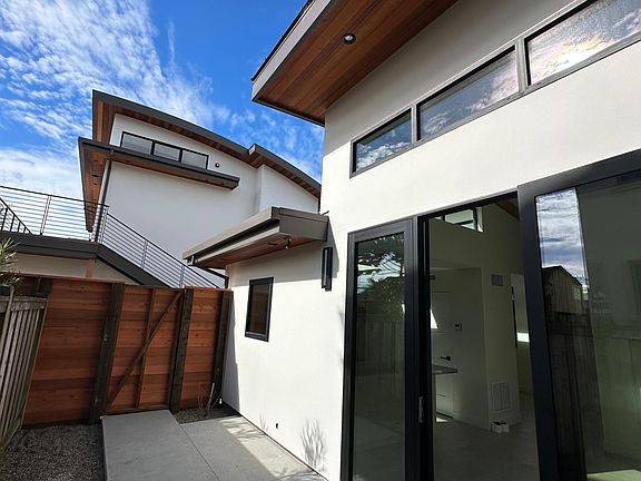 2nd image of 450 38th Ave