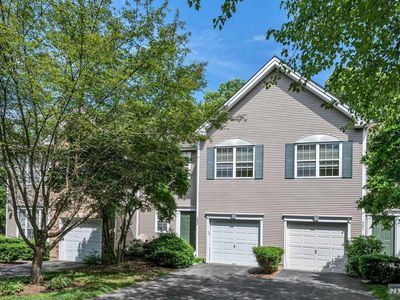 332 Vista View Dr, Mahwah, NJ, 07430