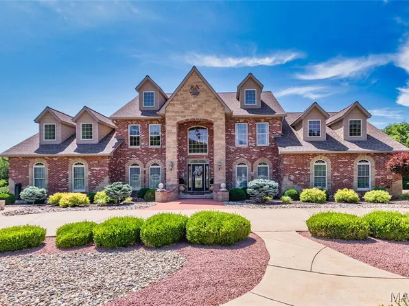 284 Clermont Dr, Festus, MO 63028