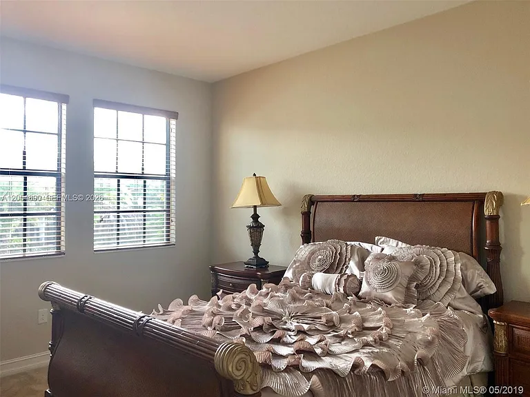 1409 SW 113th Ave — Photo 12